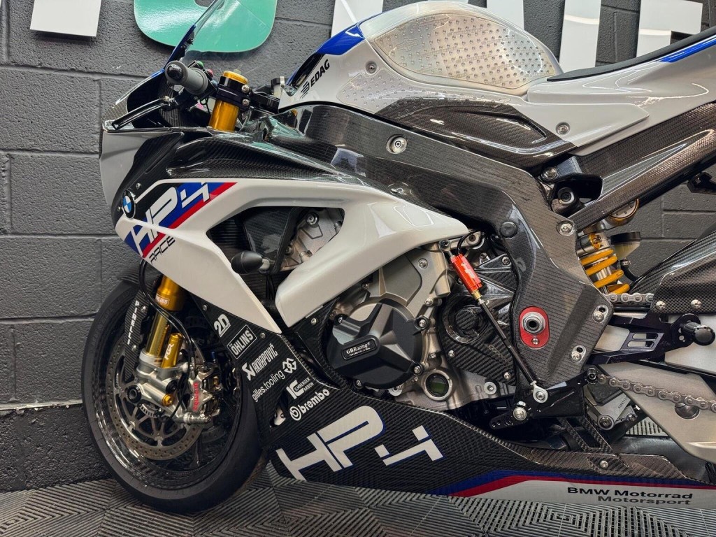 BMW HP4