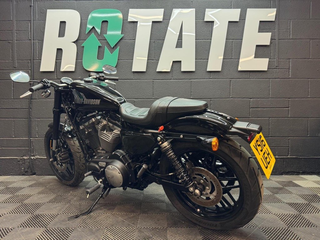 HARLEY-DAVIDSON Sportster