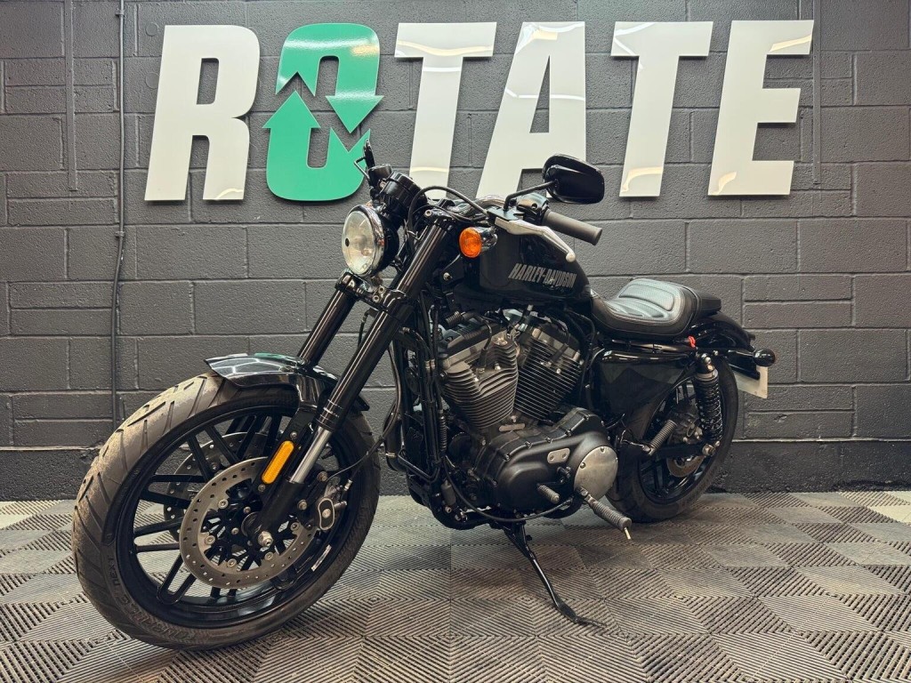 HARLEY-DAVIDSON Sportster