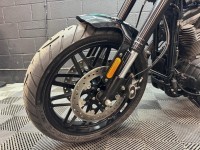 HARLEY-DAVIDSON Sportster