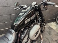 HARLEY-DAVIDSON Sportster