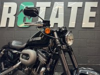 HARLEY-DAVIDSON Sportster