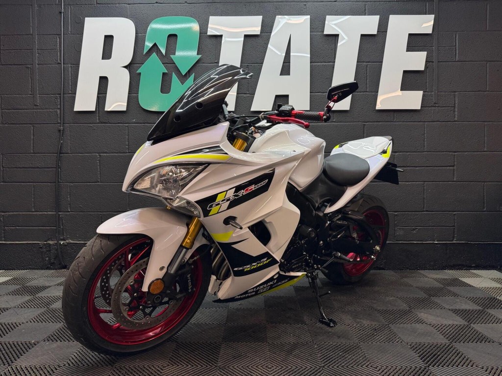 SUZUKI GSX-S1000F