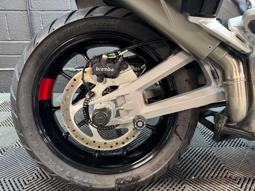 DUCATI MULTISTRADA V4