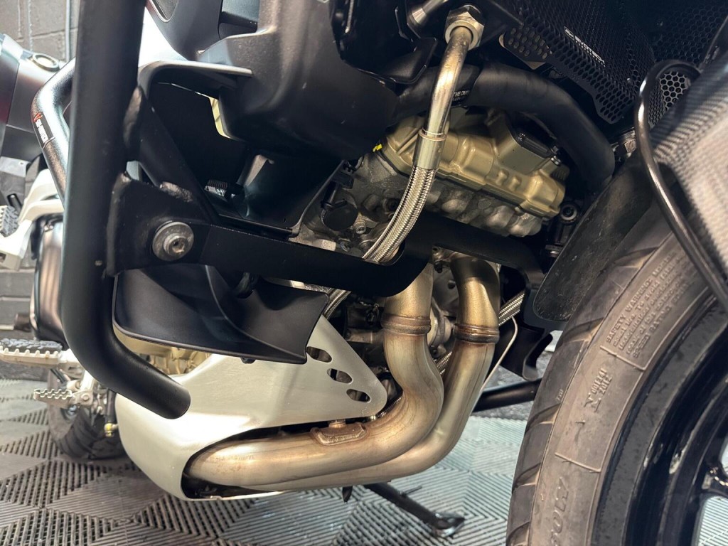 DUCATI MULTISTRADA V4