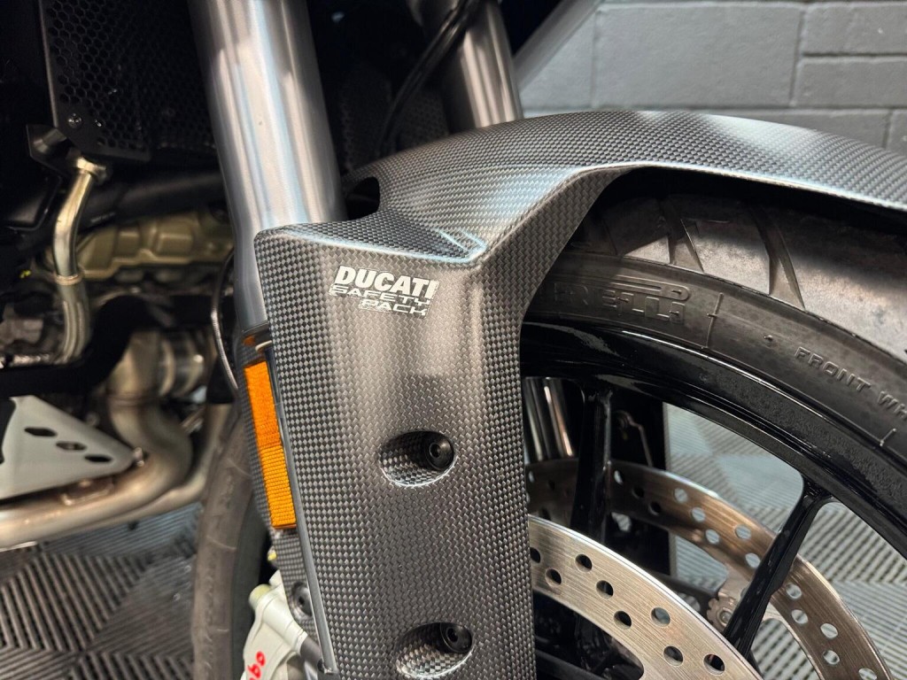 DUCATI MULTISTRADA V4