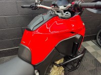 DUCATI MULTISTRADA V4