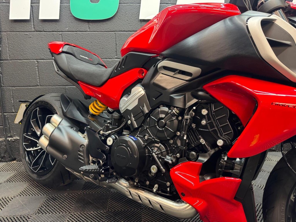 DUCATI DIAVEL