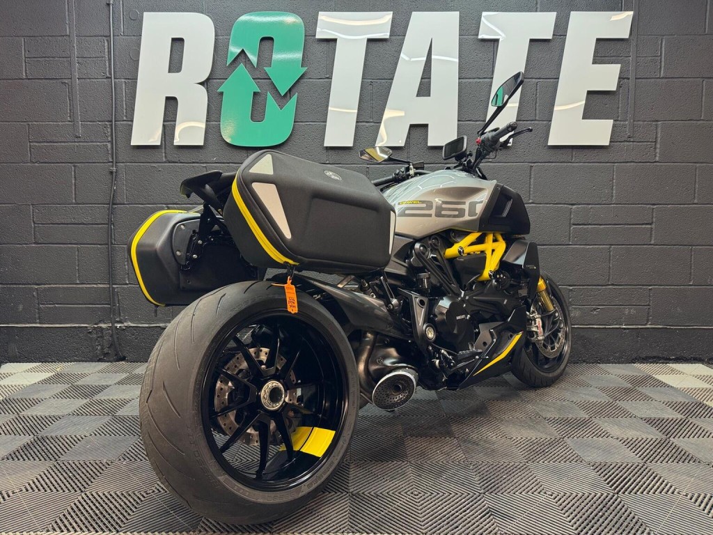 DUCATI DIAVEL