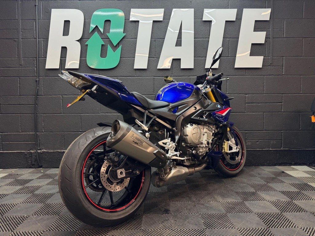 BMW S1000R