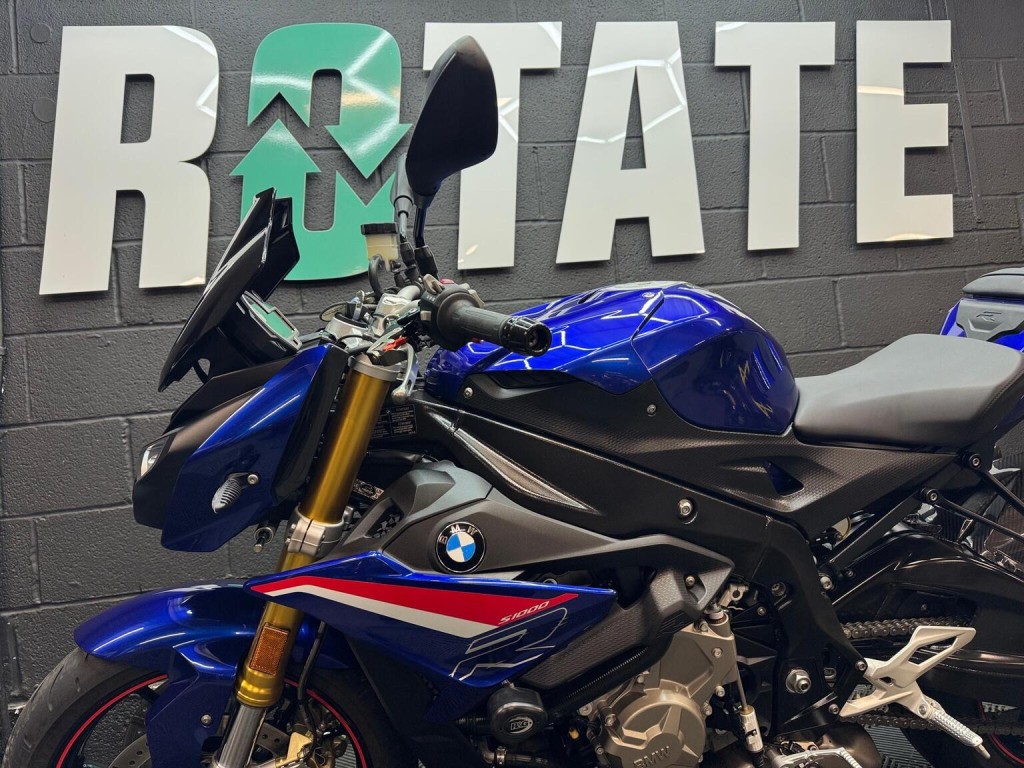 BMW S1000R