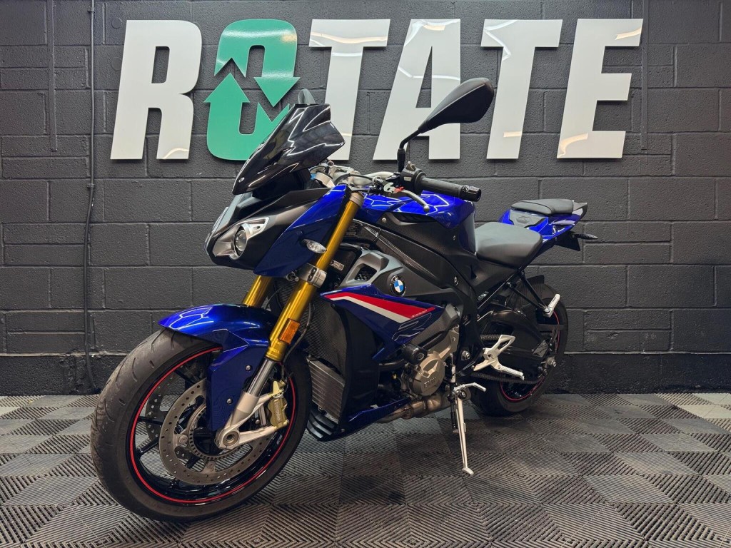 BMW S1000R