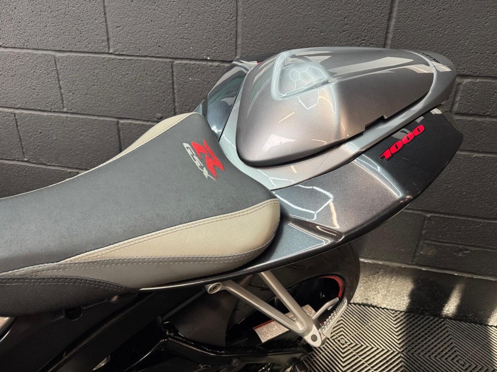 SUZUKI GSXR1000