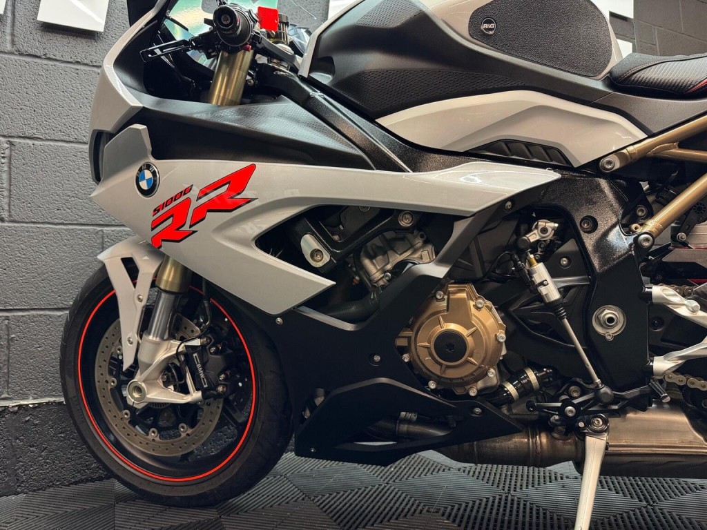 BMW S1000RR