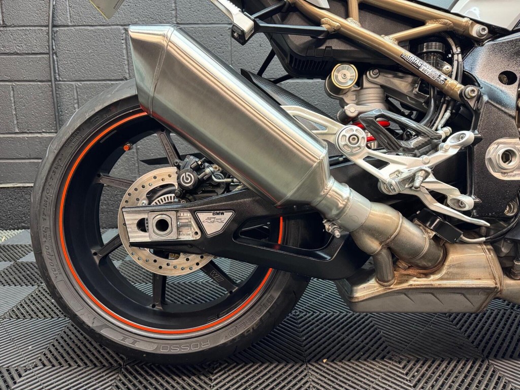 BMW S1000RR