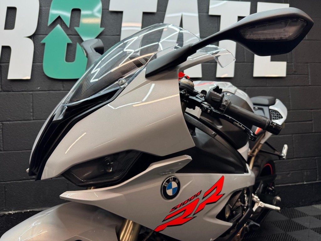 BMW S1000RR