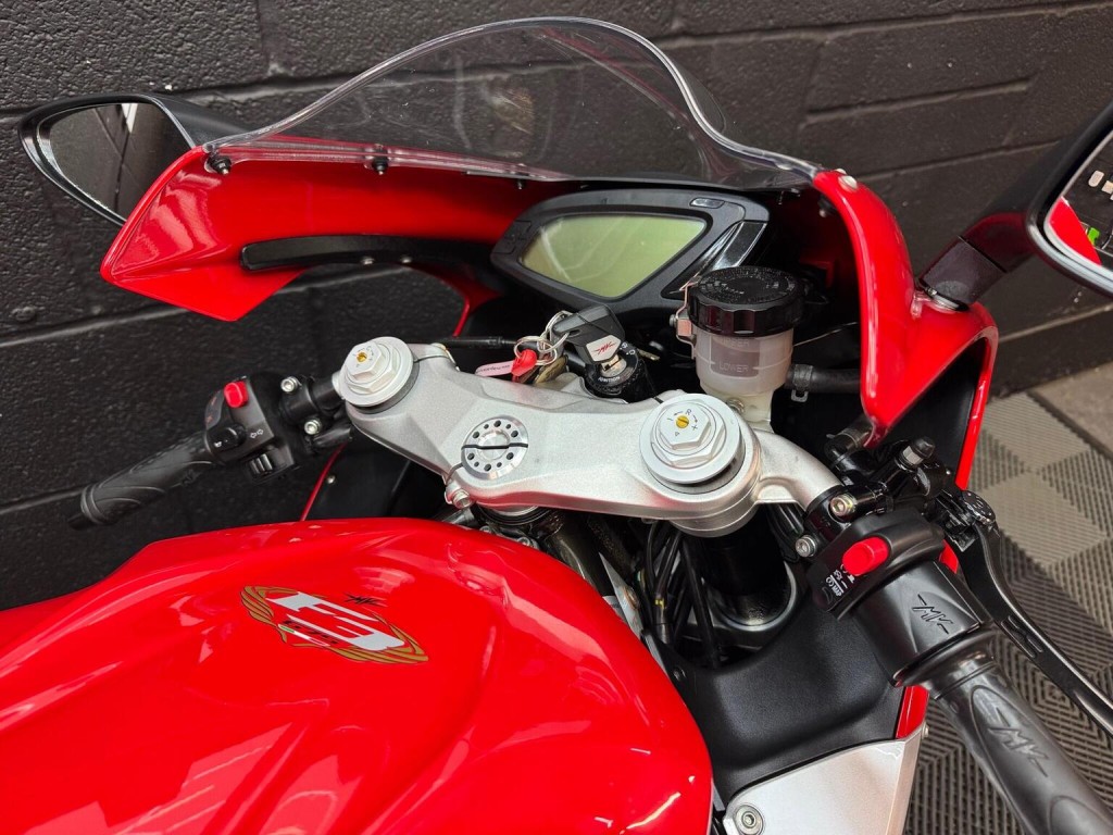 MV AGUSTA F3