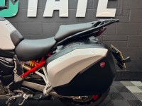 DUCATI MULTISTRADA V4