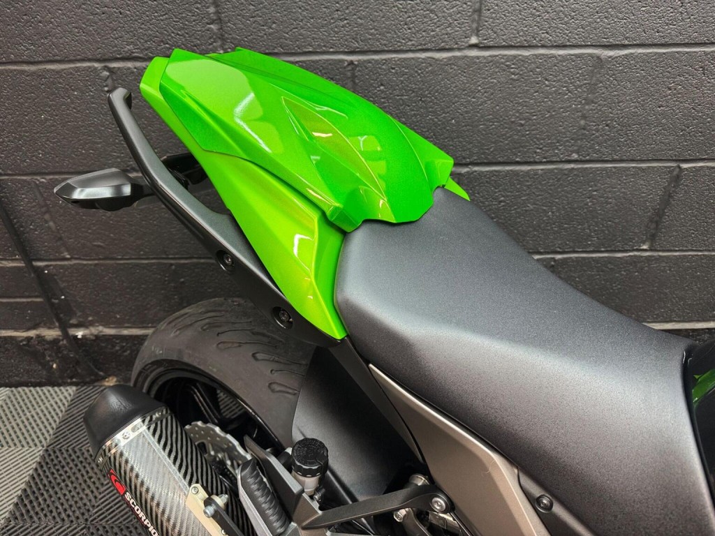 KAWASAKI Z1000