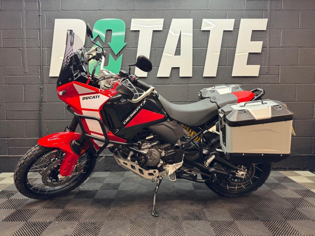 DUCATI DESERTX