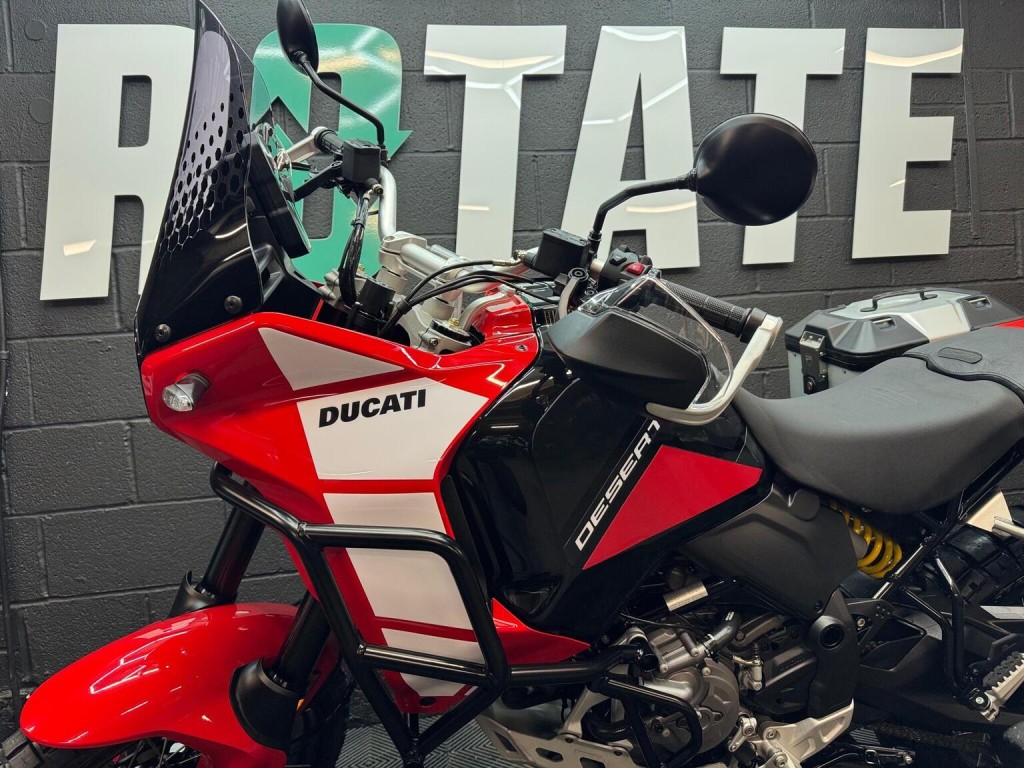 DUCATI DESERTX