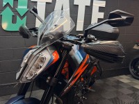 KTM 890 DUKE