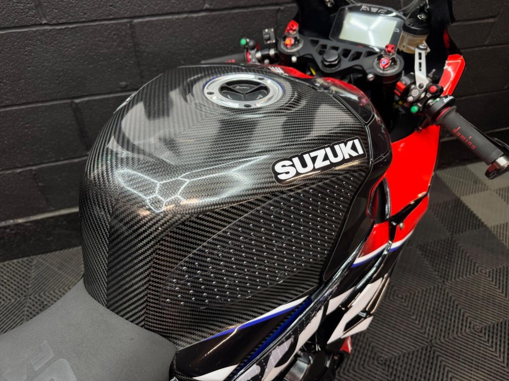 SUZUKI GSX-R1000
