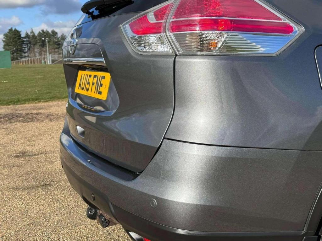 NISSAN X-TRAIL