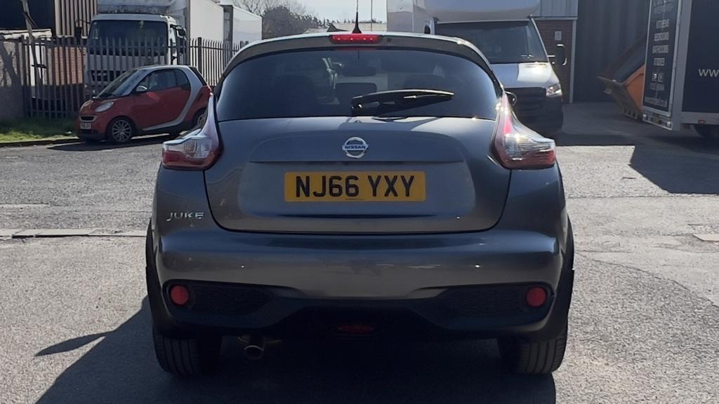 NISSAN JUKE