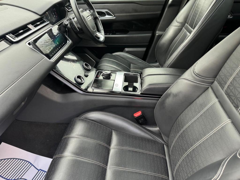 LAND ROVER RANGE ROVER VELAR