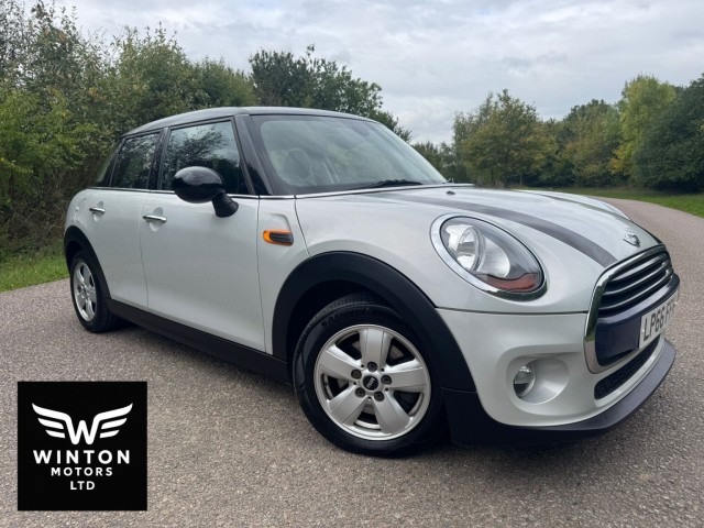 MINI HATCH 1.5 5-Door Hatch Cooper