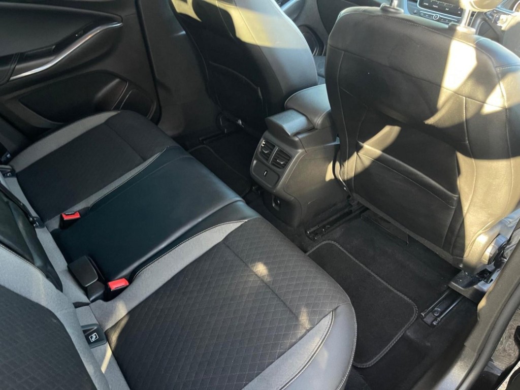 VAUXHALL GRANDLAND X