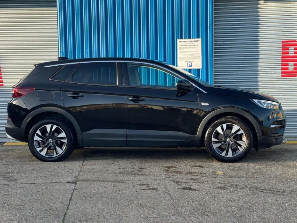 VAUXHALL GRANDLAND X