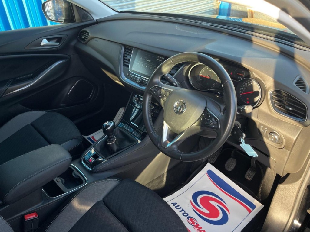 VAUXHALL GRANDLAND X