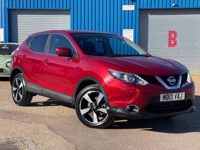 NISSAN QASHQAI 1.2 DIG-T N-Connecta XTRON 2WD Euro 6 (s/s) 5dr