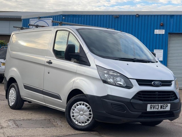 FORD TRANSIT CUSTOM 2.2 TDCi 250 L1 H1 5dr