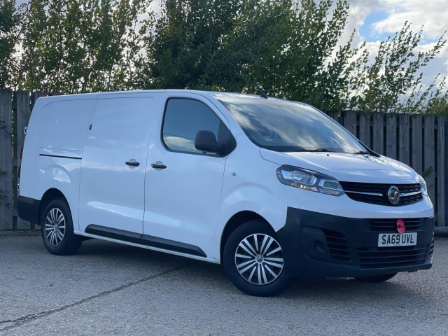 VAUXHALL VIVARO 1.5 Turbo D 2900 Edition L2 H1 Euro 6 (s/s) 5dr