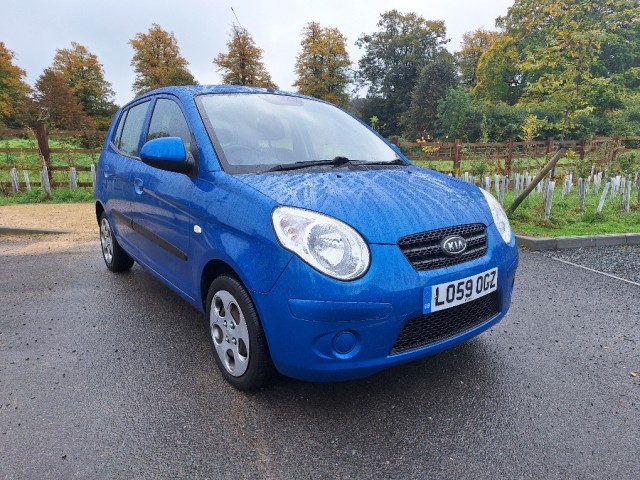 KIA PICANTO 1.1 Strike