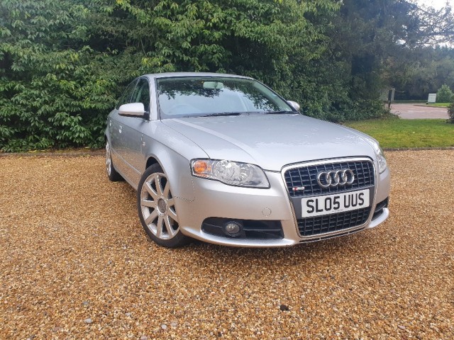 AUDI A4 2.0 TFSI S line