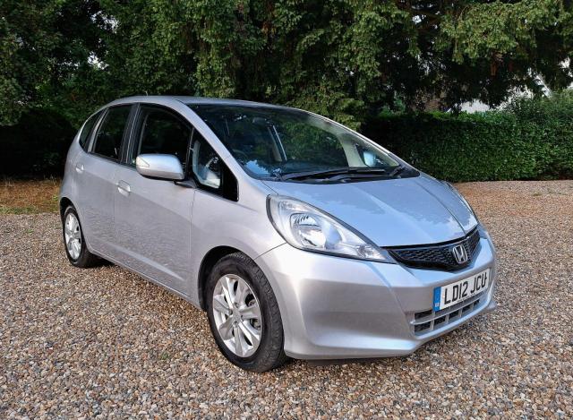 HONDA JAZZ 1.4 i-VTEC ES