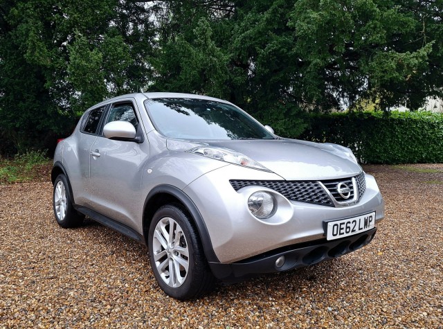 NISSAN JUKE 1.6 Acenta Premium