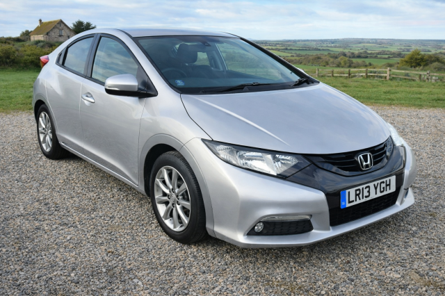 HONDA CIVIC 1.8 i-VTEC EX