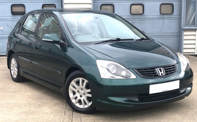 HONDA CIVIC 1.6 i-VTEC Executive