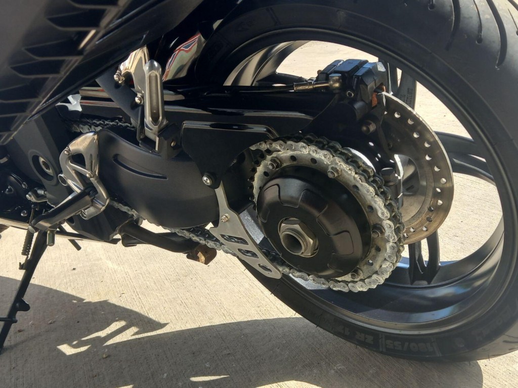 TRIUMPH SPRINT ST 1050