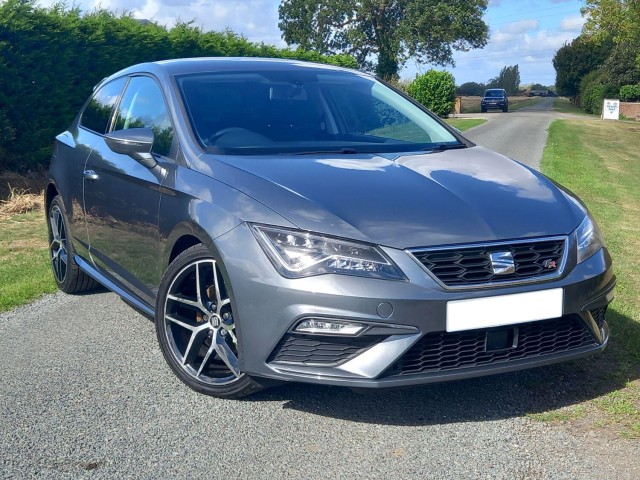 SEAT LEON 1.4 EcoTSI FR Titanium Technology
