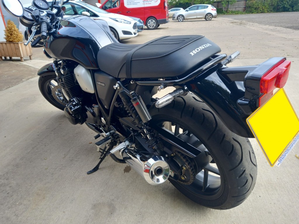 HONDA CB1100