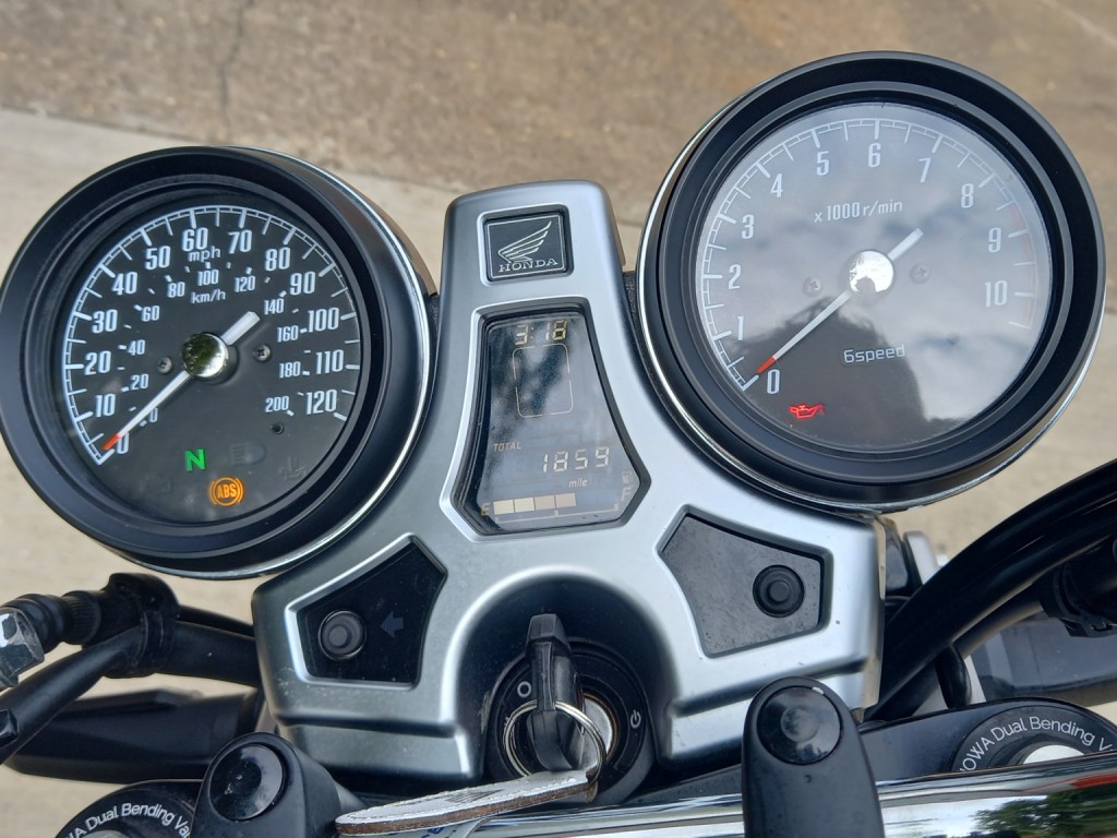 HONDA CB1100