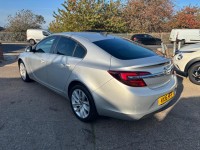 VAUXHALL INSIGNIA