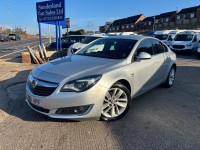 VAUXHALL INSIGNIA
