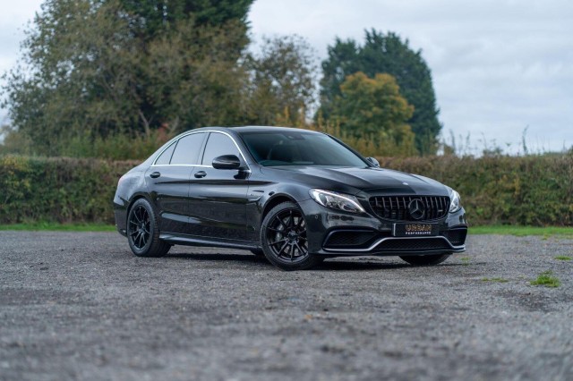 MERCEDES-BENZ C CLASS 4.0 C63 V8 BiTurbo AMG SpdS MCT Euro 6 (s/s) 4dr
